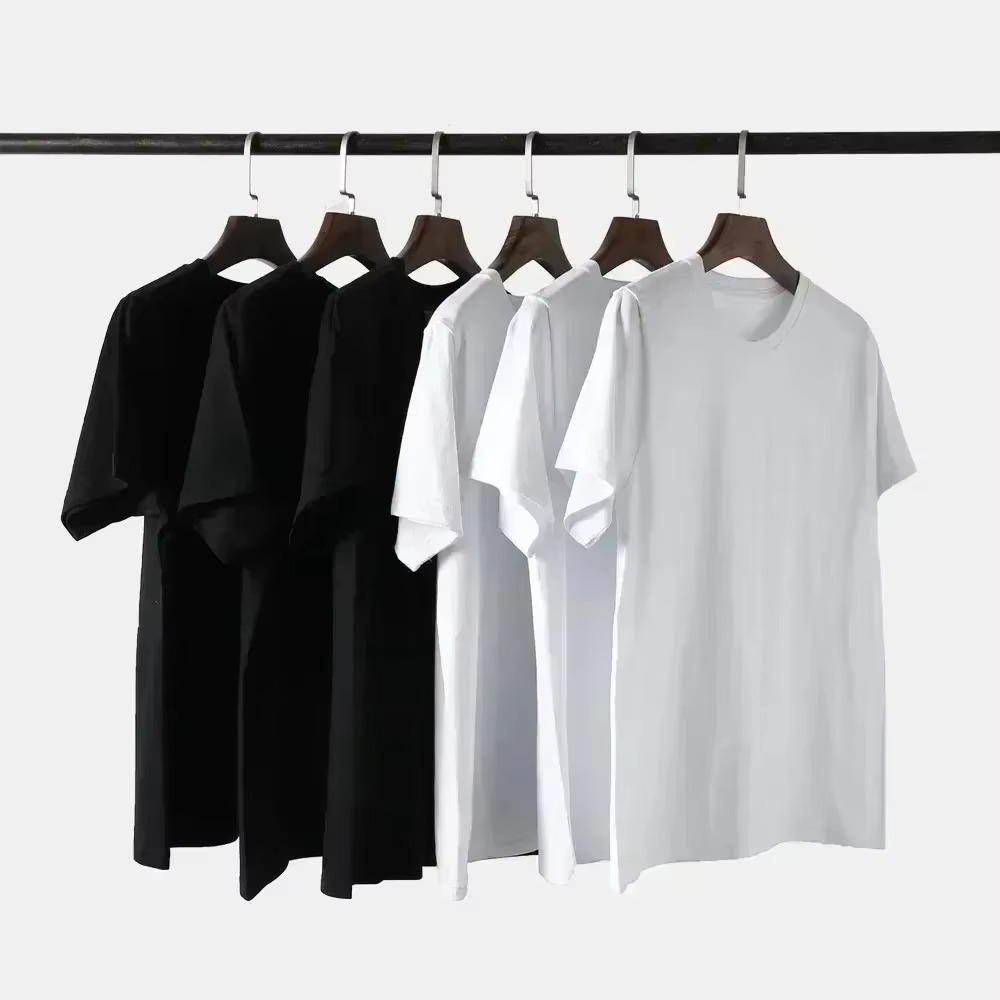 Funny 1 MOLE/L Graphic Woman M - Streetwear Brand Drops review and price