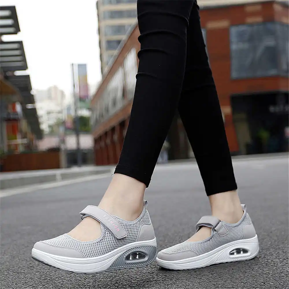 36-41 Demi-season Colored Snea - Streetwear Brand Uk review and price